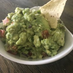 Fresh (Chunky) Guacamole