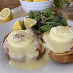 Easter brunch at home – how to make poached eggs